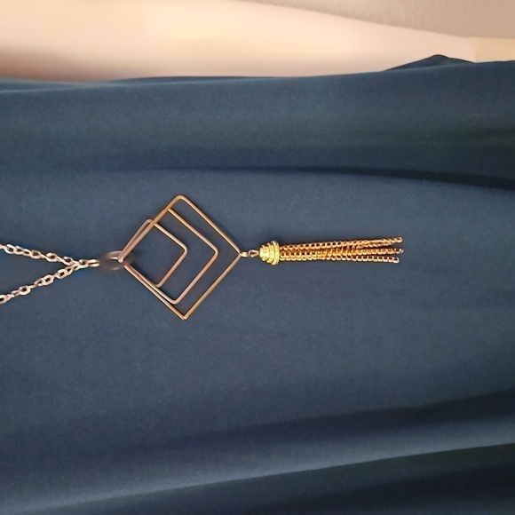 3/$30 FIRST LOVE Blue Necklace Assymetric V-Neck Sleeveless Camisole Slip Blouse - Picture 6 of 9